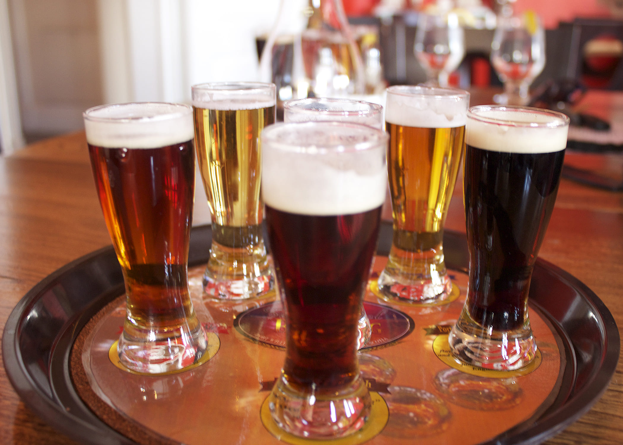 Illegal to be drunk in pub, UK