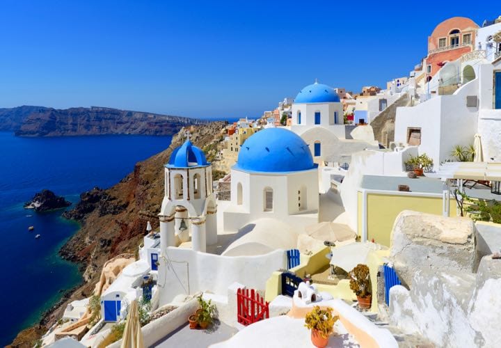 Santorini Caldera: Best Views, Sunset Spots, Cruises & How to Visit