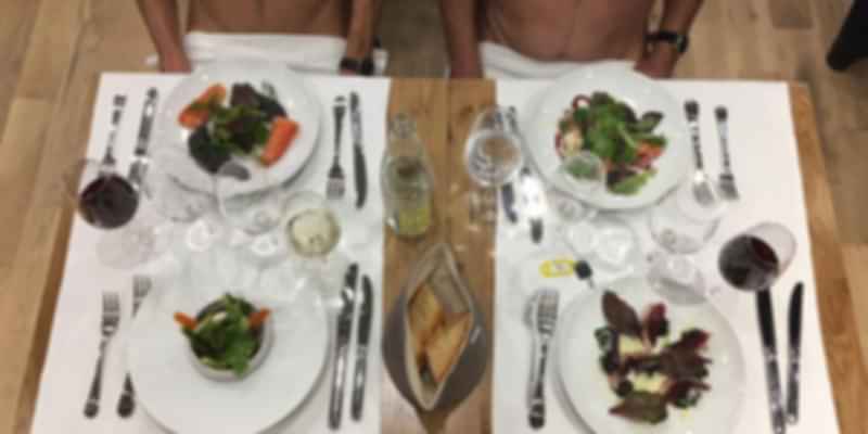 nudist restaurant