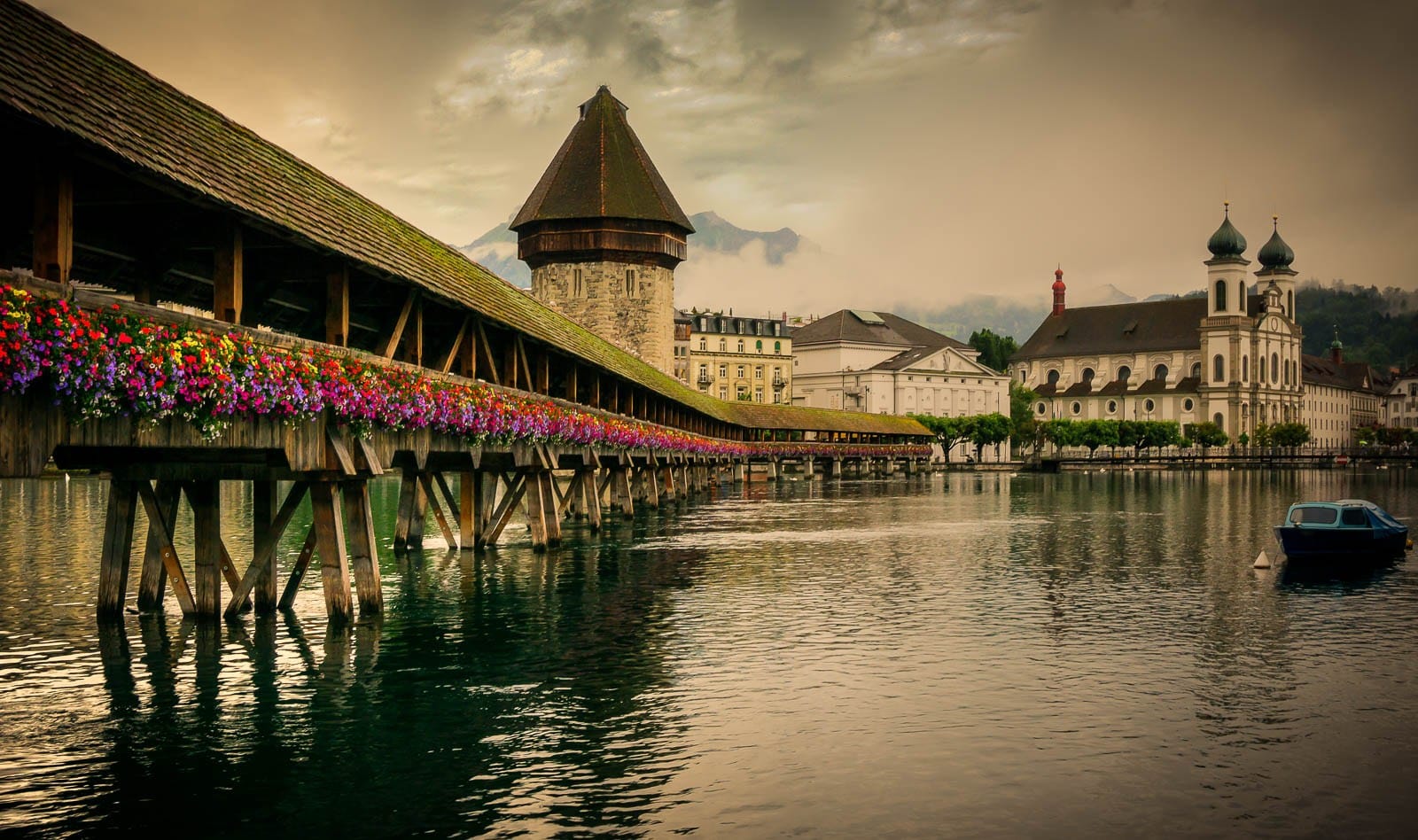 Chapel bridge,Top things to do in Lucerne during your Switzerland holidays!