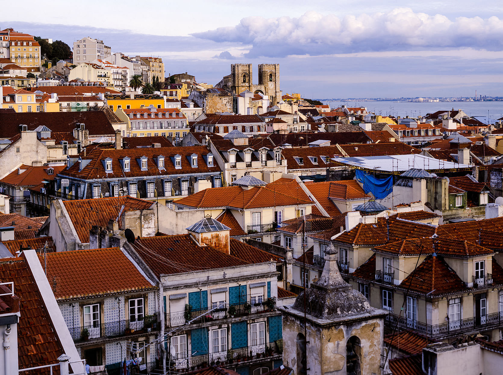 Alfama District,places to visit in Lisbon