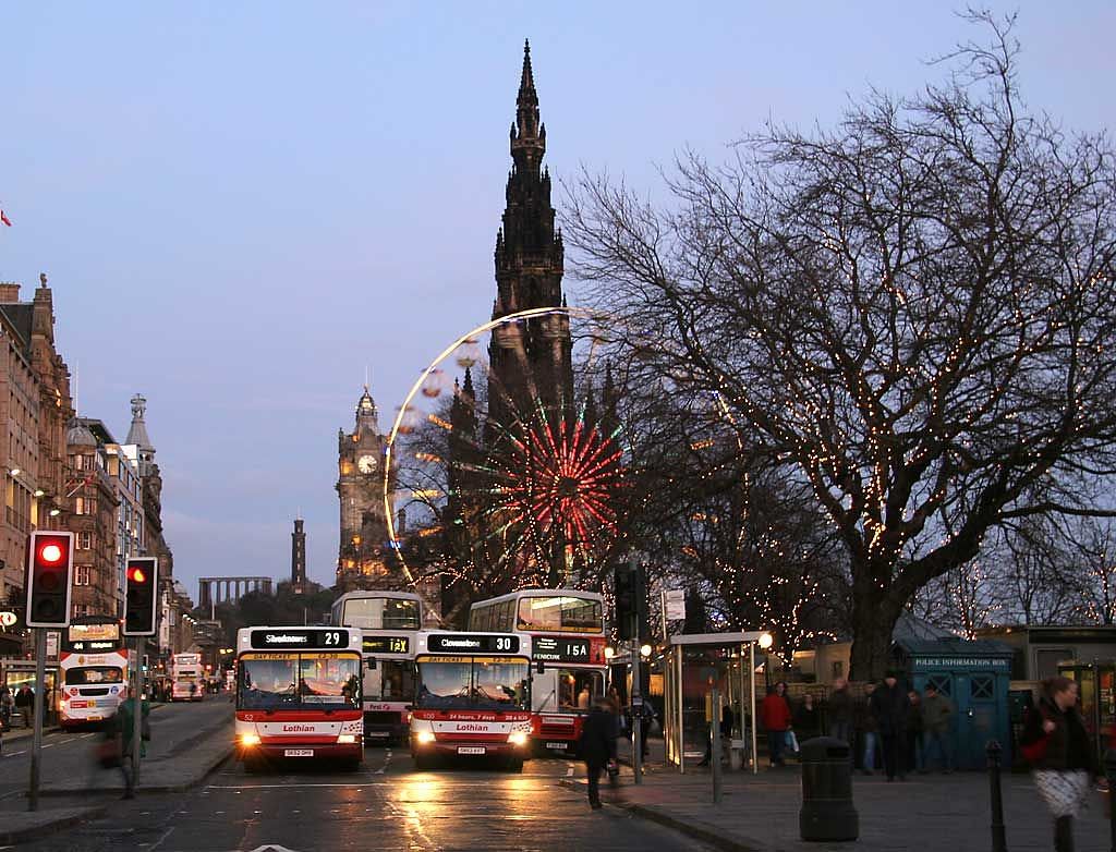 Princes Street Edinburg, places to shop in the UK