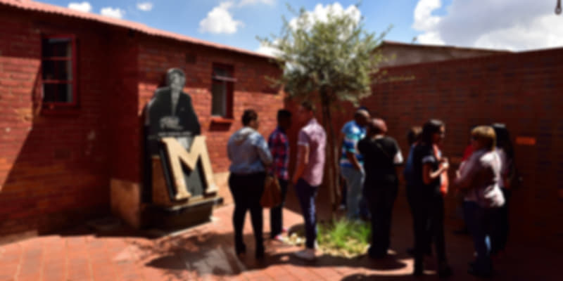 A picture of people at the Mandela House in Soweto