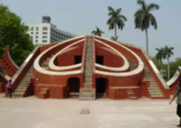 The Jantar Mantar in Jaipur – The Monumental Calculating Instrument!