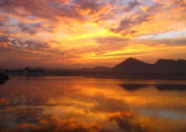 Fateh Sagar Lake Udaipur – A Majestic Hidden Gem of Rajasthan