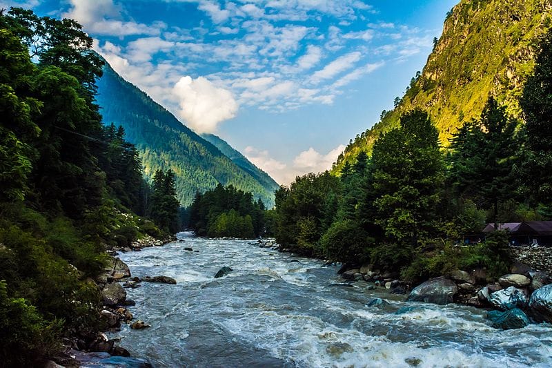 Top 4 Hill Stations near Delhi that will Beat the Summer Heat