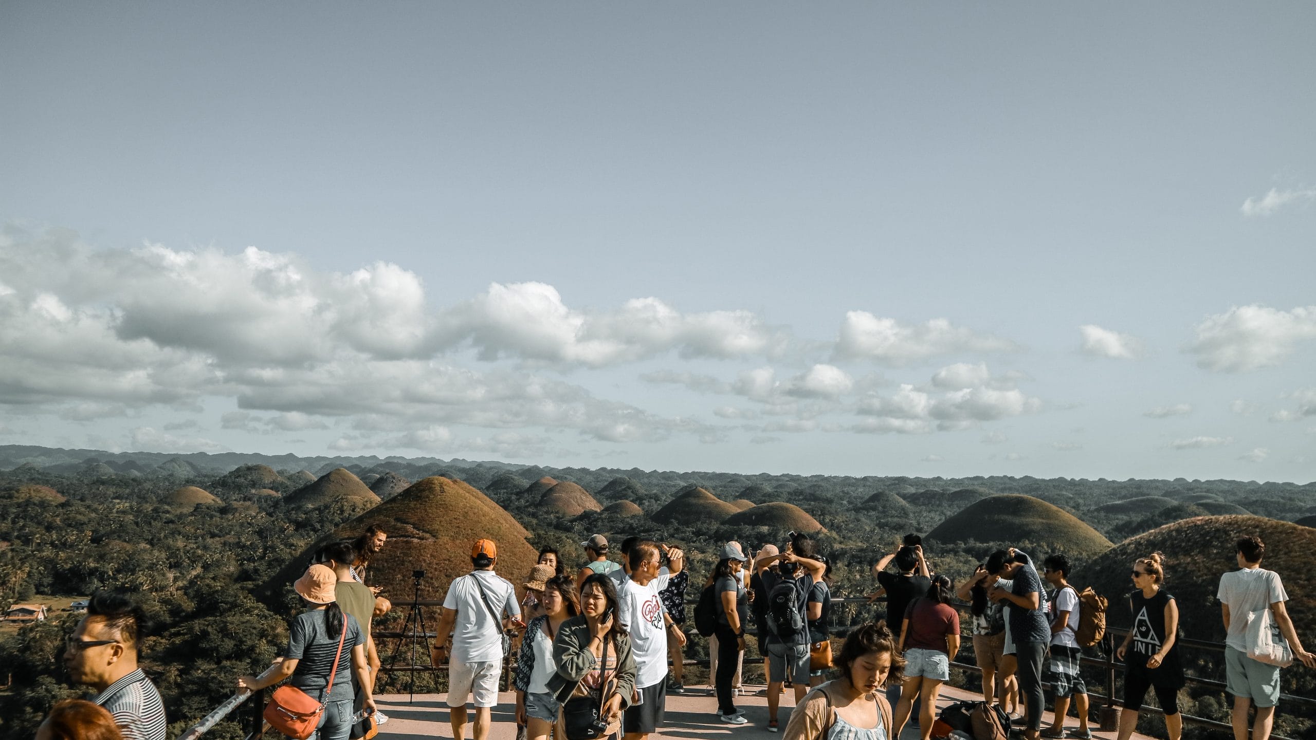 The Chocolate Hills in the Philippines – Nature’s Sweet Symphony