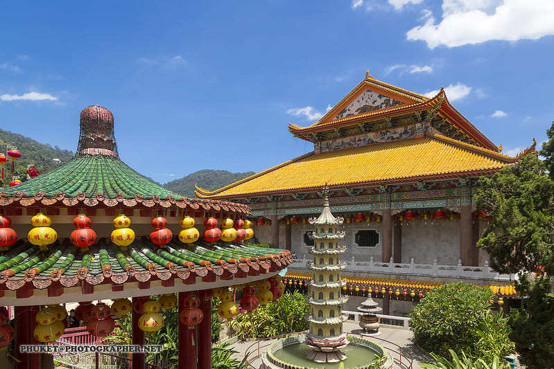 Kek Lok Si – Largest Buddist Temples In Penang, Malaysia