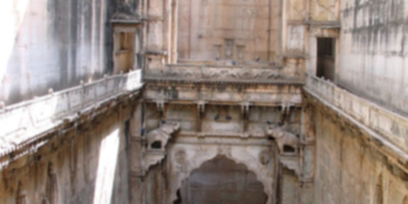 Raniji Ki Baori