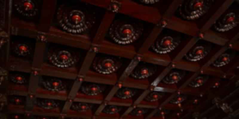 Wood carvings in Thai Kottram