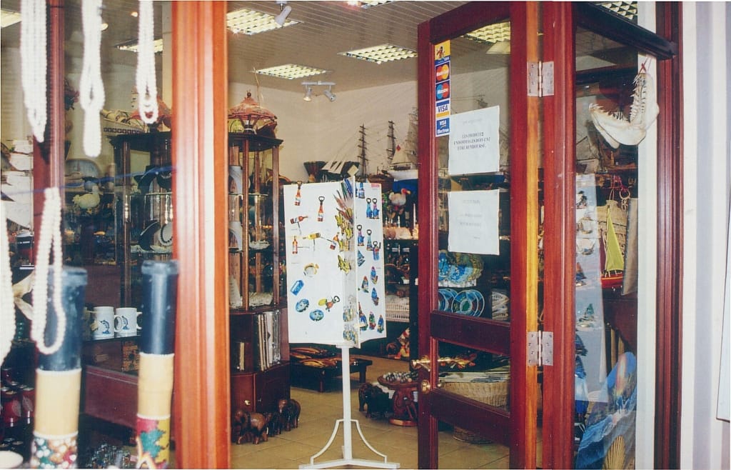 Best Places to Go Shopping in Mauritius