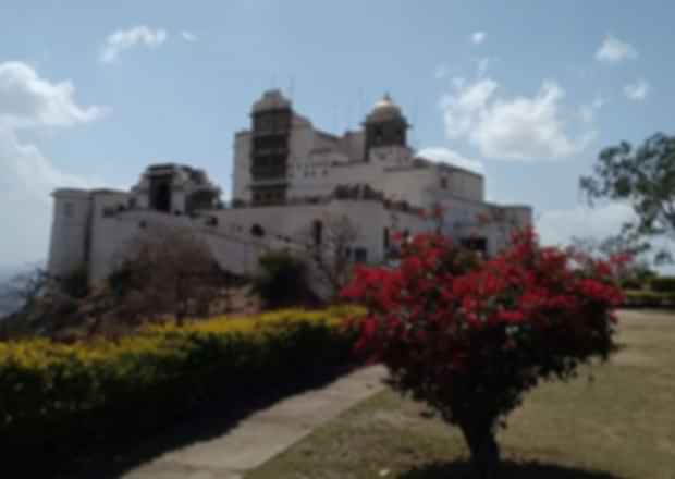 Sajjangarh Monsoon Palace – A must-visit palace in Udaipur!