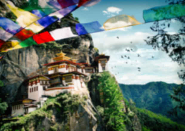 Your Perfect Guide to Paragliding in Bhutan!