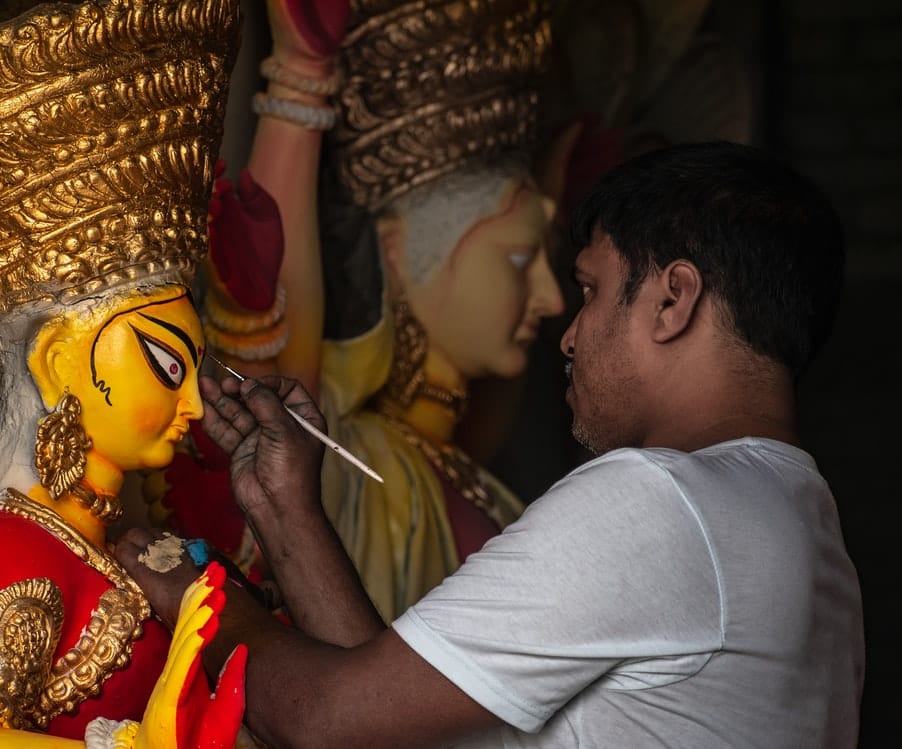Arts and Crafts of India: A Visual Journey