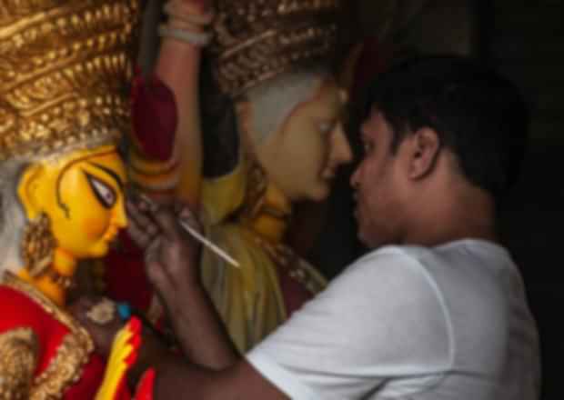 Arts and Crafts of India: A Visual Journey