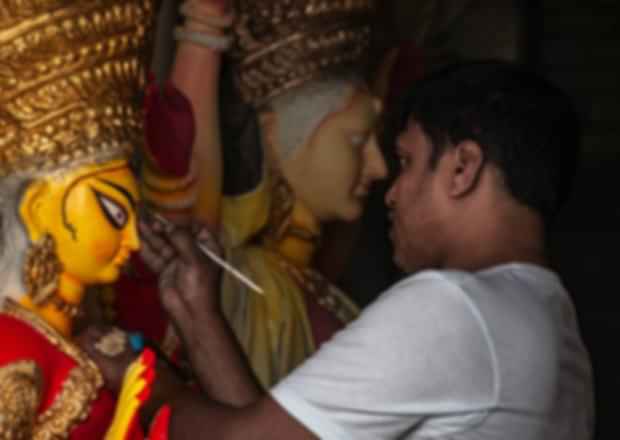 Arts and Crafts of India: A Visual Journey