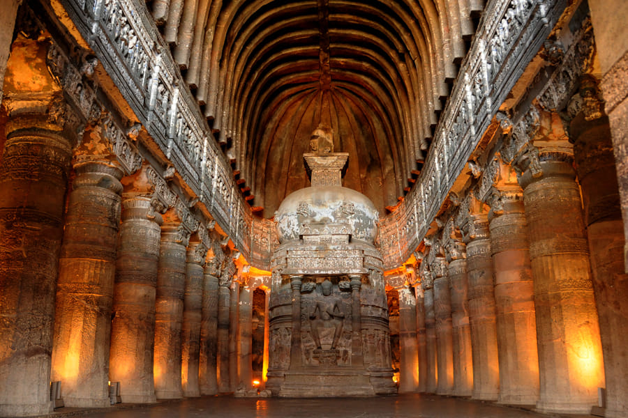 Top 4 Prehistoric Cave Paintings in India – An Artistic Guide