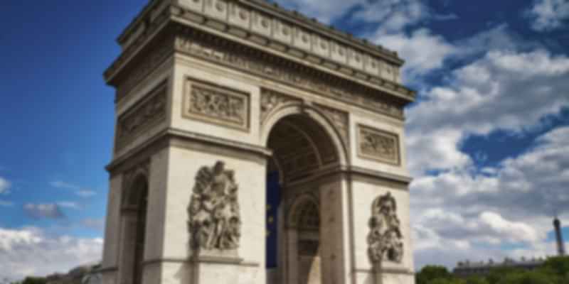 Avenue des Champs Elysees, Must do activities