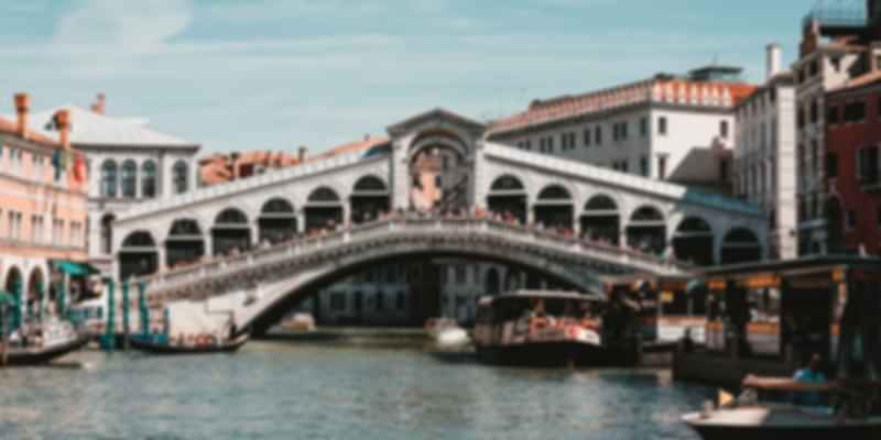 Rialto bridge view,