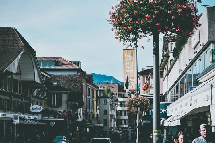 10 Best Restaurants in Interlaken, Switzerland – Satisfy the hunger!