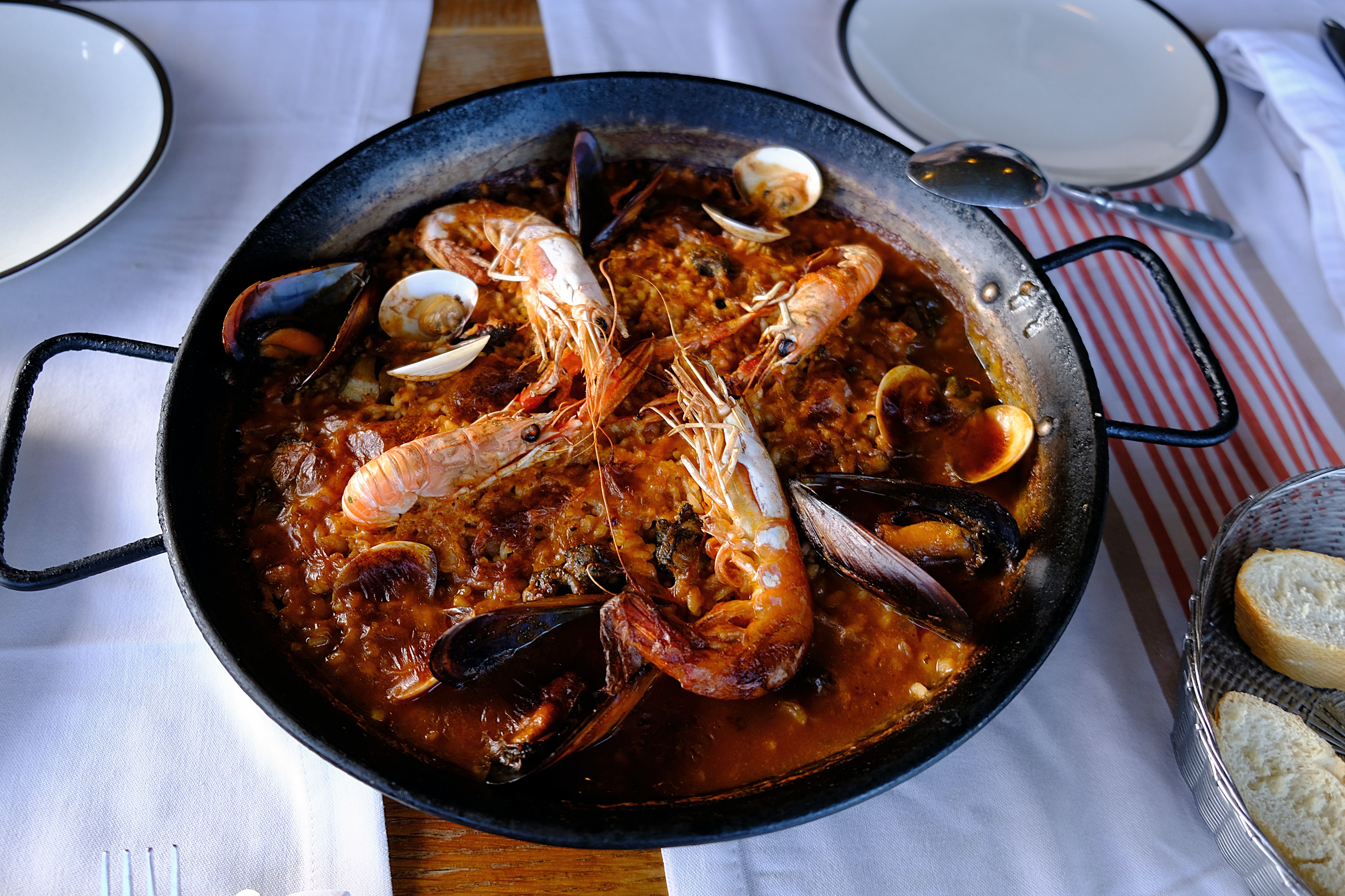 Barcelona, Paella, Spain, Food, Reasons to visit Spain