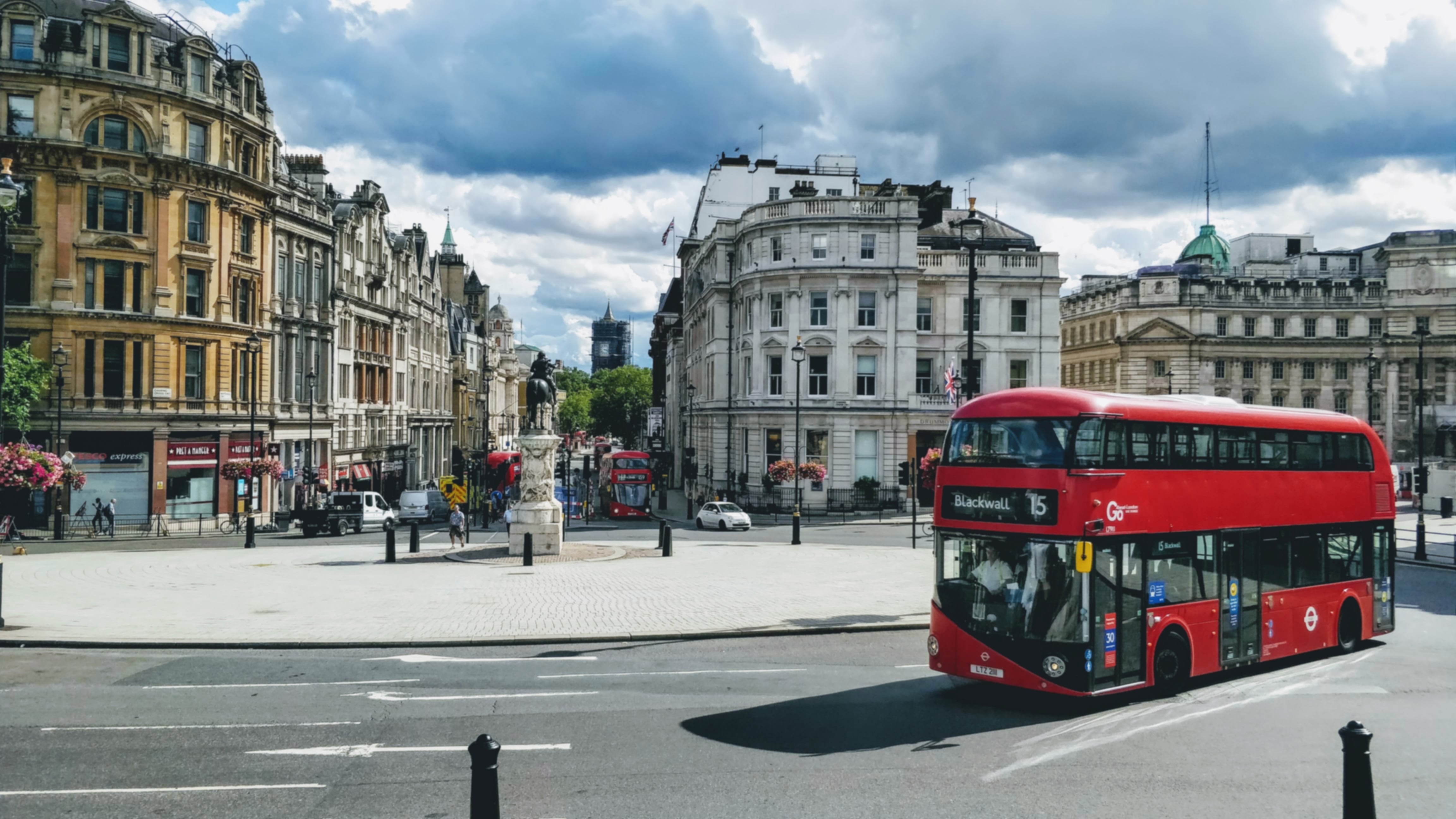 Trafalgar Square: Paradise of Art!