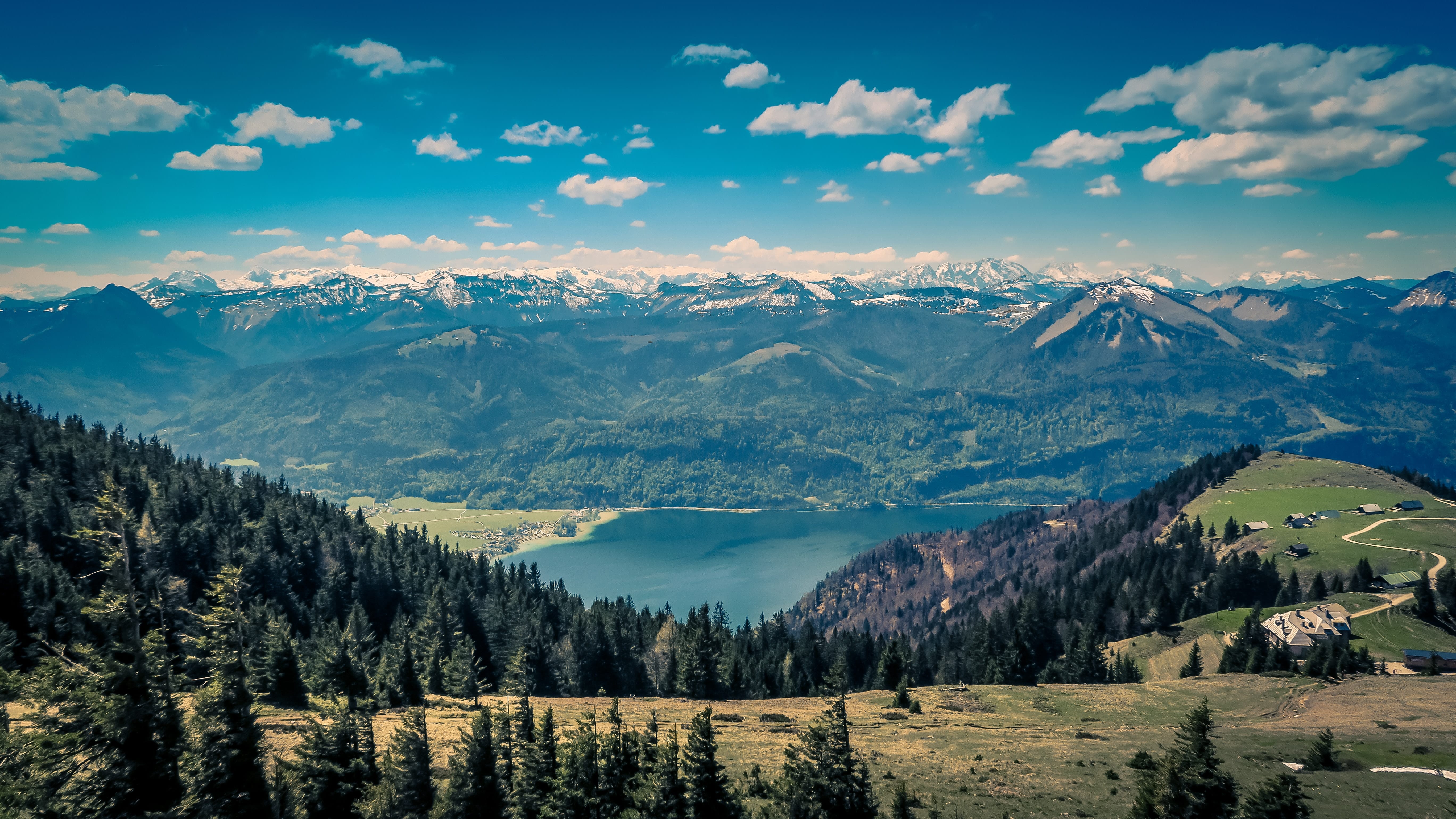 Austria in April – Weather, Top 7 places to visit and Famous Festivals!