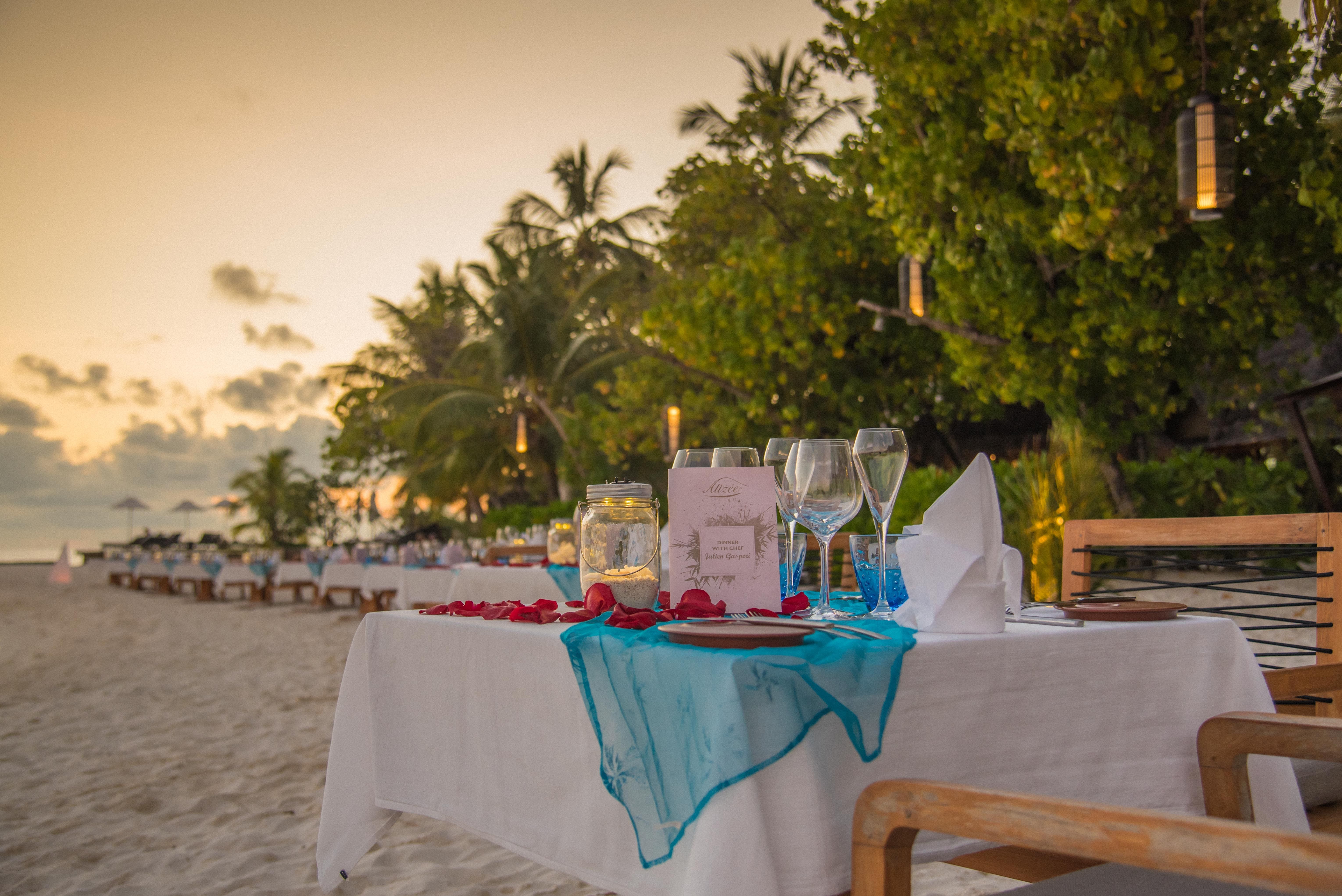 Cinnamon Velifushi Maldives