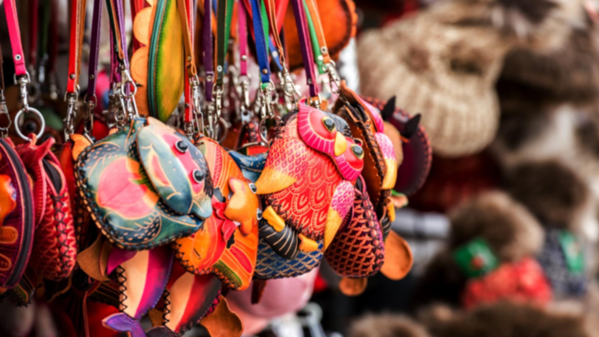 Best Maldives Souvenirs 2026: Authentic Handicrafts, Local Gifts & Shopping Guide