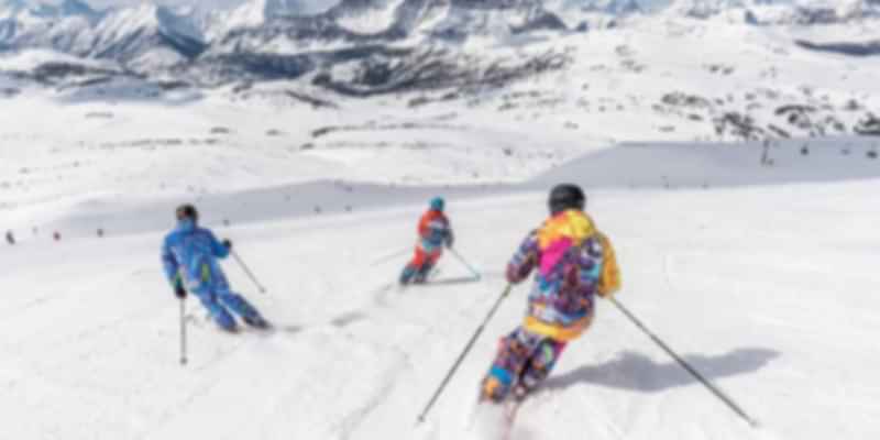 skiing