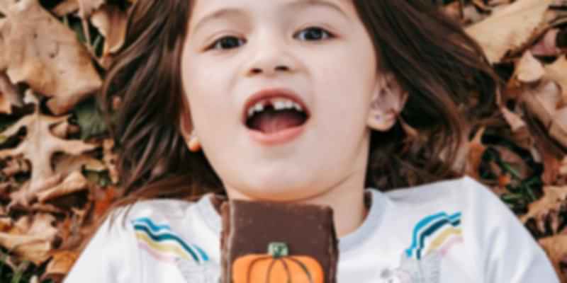kid eating chocolate