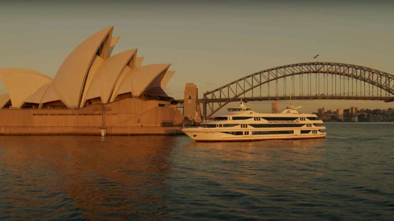 Best Sydney Harbour Dinner Cruises: What to Expect?