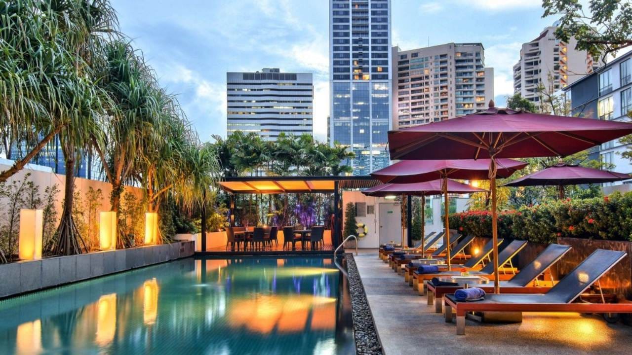 Best Resorts in Bangkok (2026): Luxury, Riverside & Budget Hotels for Every Traveller