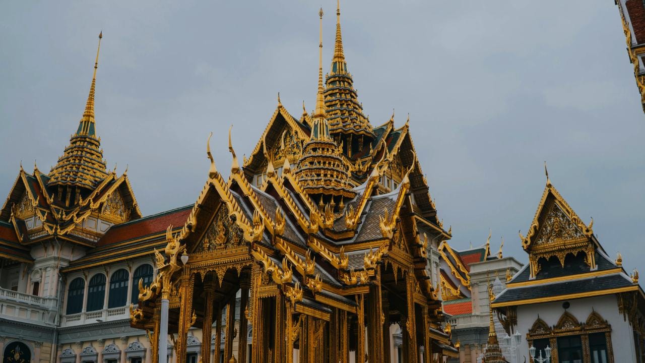 Grand Palace Bangkok Travel Guide: Tickets, Dress Code, Timings & Tips