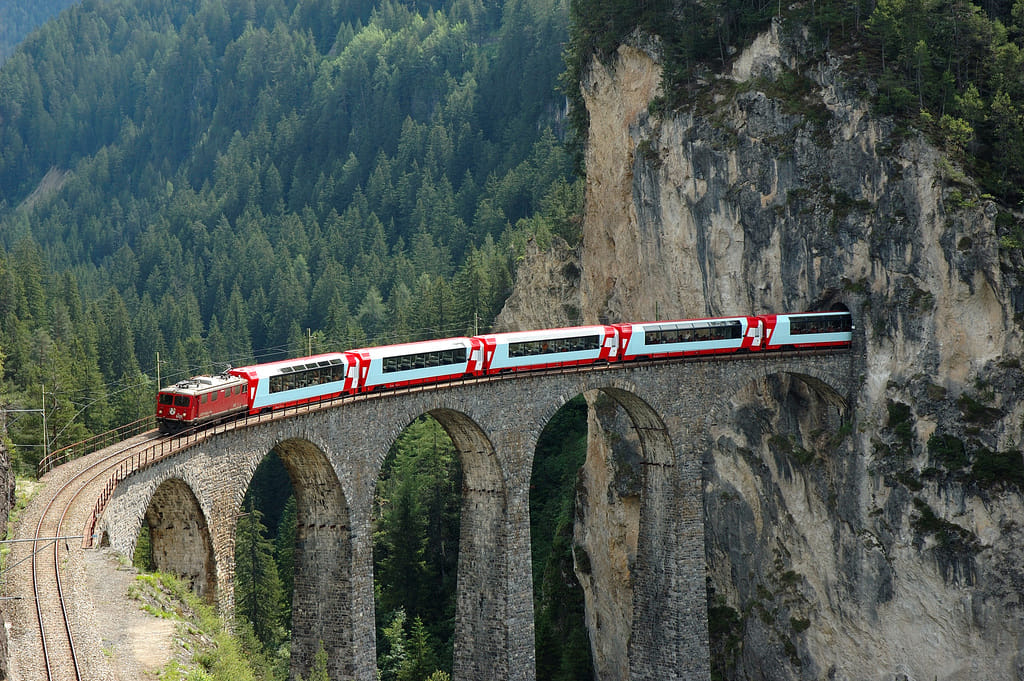 Glacier Express Switzerland: Complete Scenic Train Route; Booking Guide