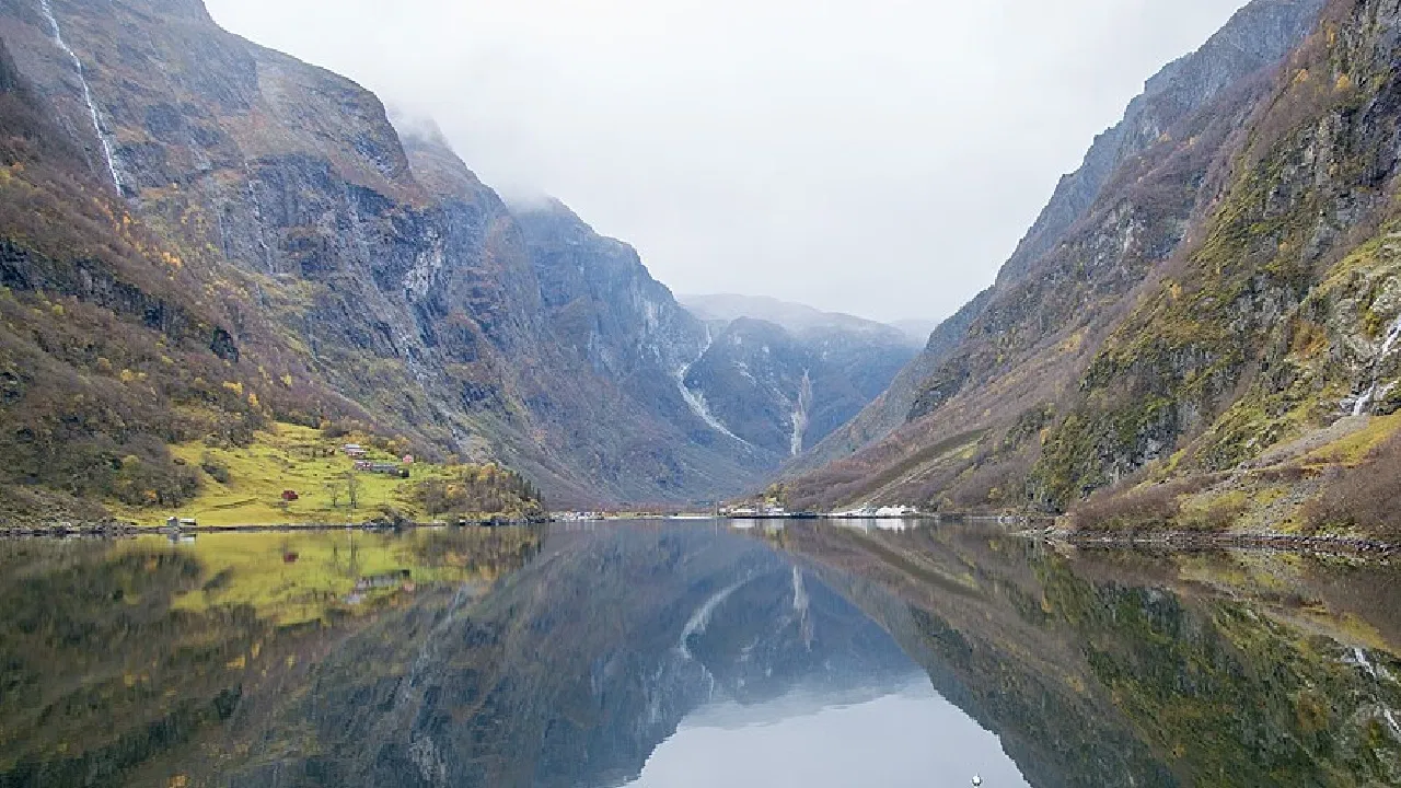 Best Time to Visit Norway Fjords: Complete Seasonal & Monthly Guide