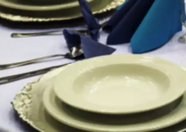 Norway Dining Costs & Tipping: Complete Guide for First-Time Visitors