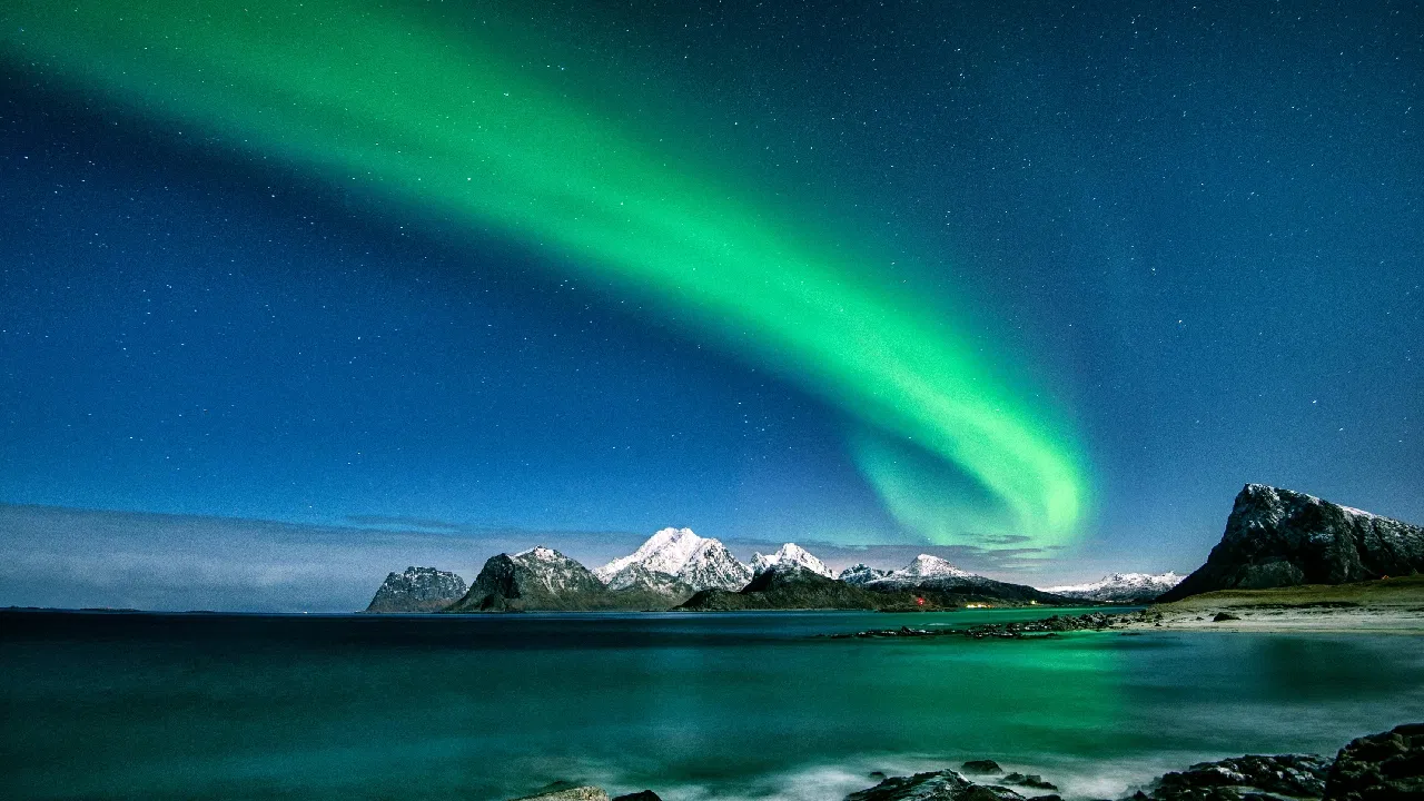 Northern Lights in Norway: Complete Guide, Best Viewing Times & Locations