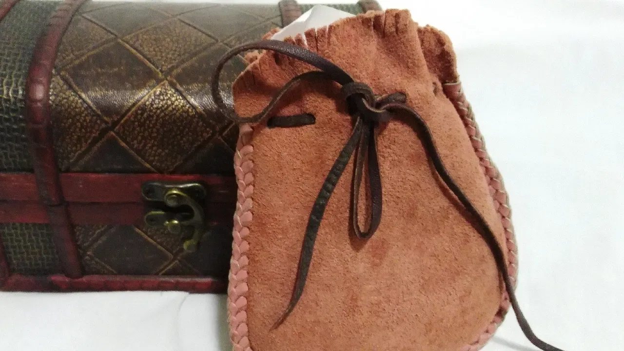 12 Best Norwegian Souvenirs to Buy: Authentic Gifts & Where to Find Them