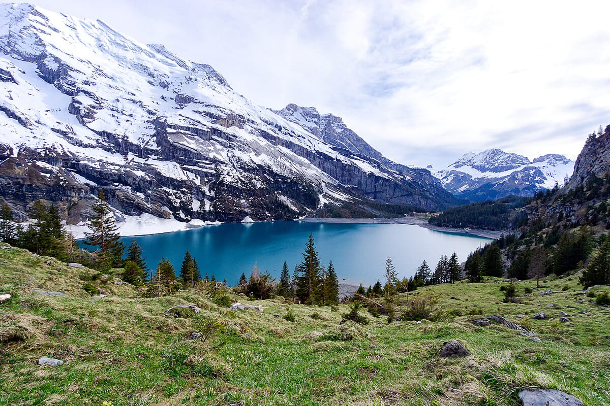 Spring in Switzerland : Best Places to Visit, Weather, Travel Tips &amp; Complete Guide