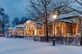 Vegetarian & Vegan Restaurants in Finland : Ultimate Travel Guide for Visitors & Locals