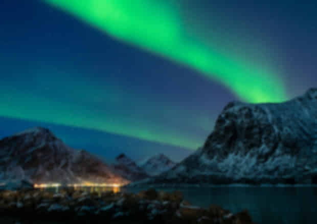 Norway in March : Complete Travel Guide to Weather, Northern Lights & Best Things to Do