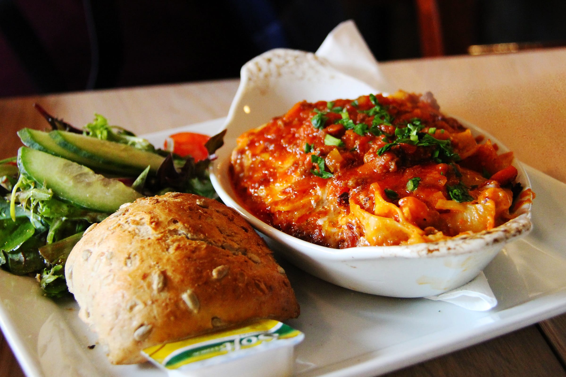 Vegetarian Food in Norway : Best Restaurants, Famous Dishes & Budget Eating Tips