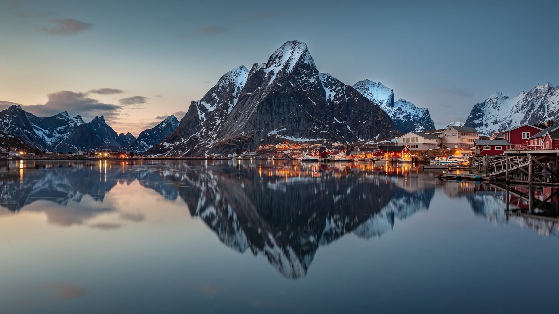 Norway SIM Card for Tourists : Best eSIM Options, Prices & Coverage Guide