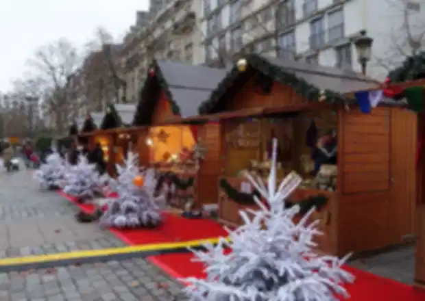 Paris Christmas Markets: Dates, Best Markets, Itineraries & Planning Guide