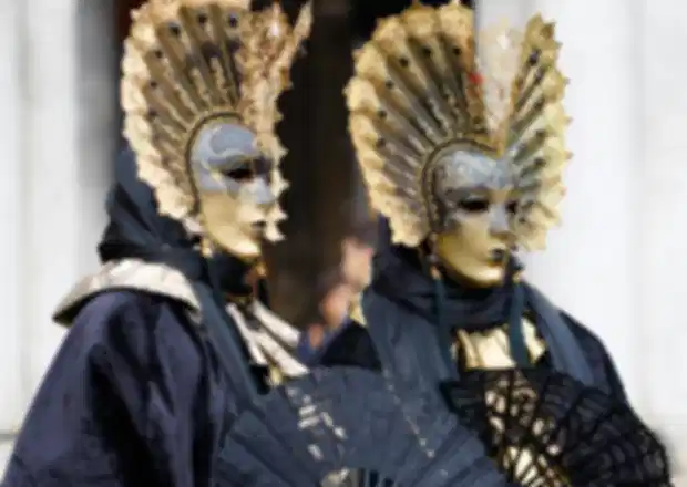 Venice Carnival 2026 Guide: Dates, History, Tickets, Costumes & Events