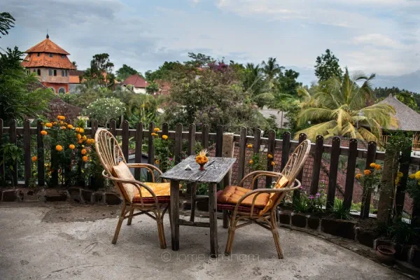 Yellow Flower cafe Ubud