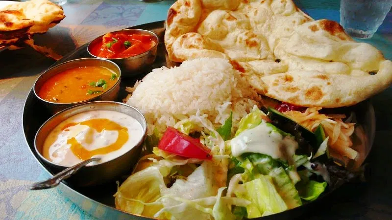 10 Best Indian Restaurants in Japan (2026): Authentic & Halal Options