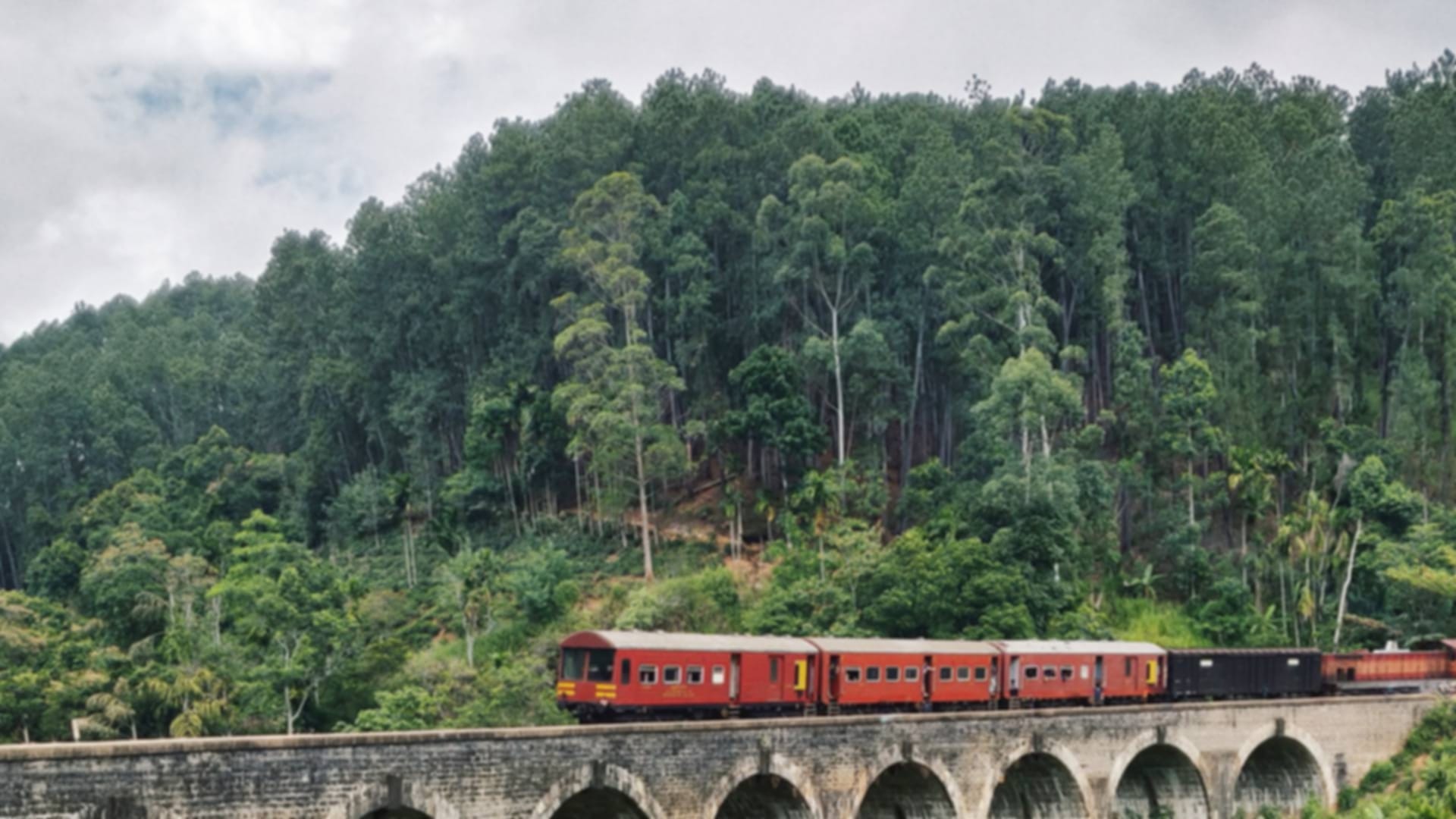 Kandy to Ella Train (2026): Distance, Duration, Route &Ticket Prices