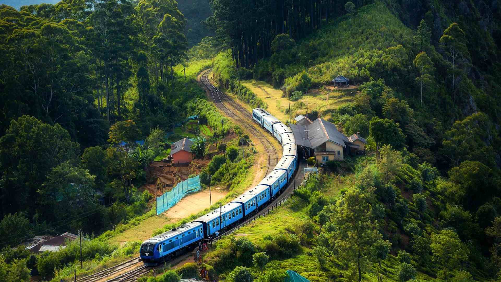 Train Travel in Sri Lanka 2026: Routes, Tickets & Prices